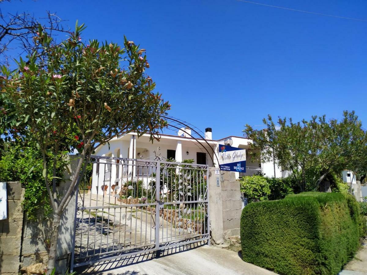 Villa Gladyr Lotzorai Exteriér fotografie
